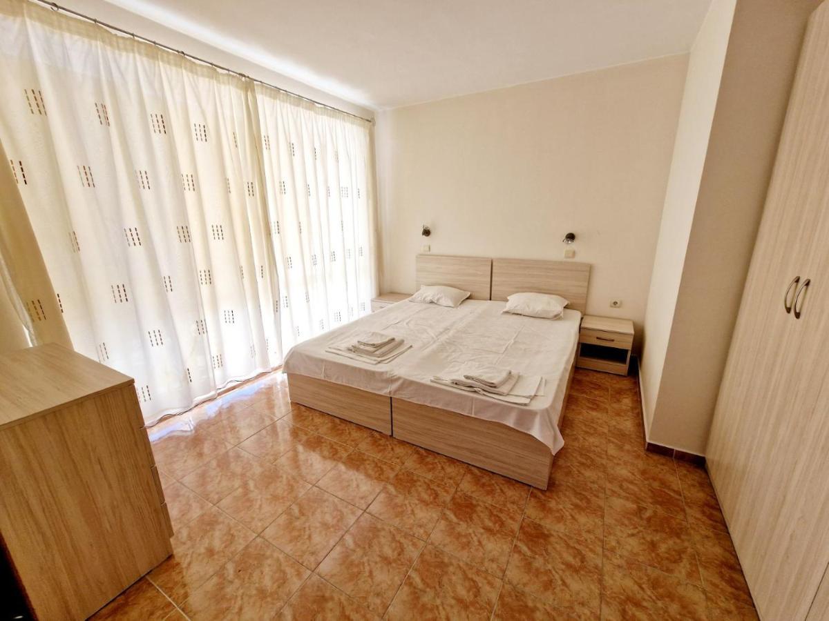 Allia Apartments Равда Экстерьер фото