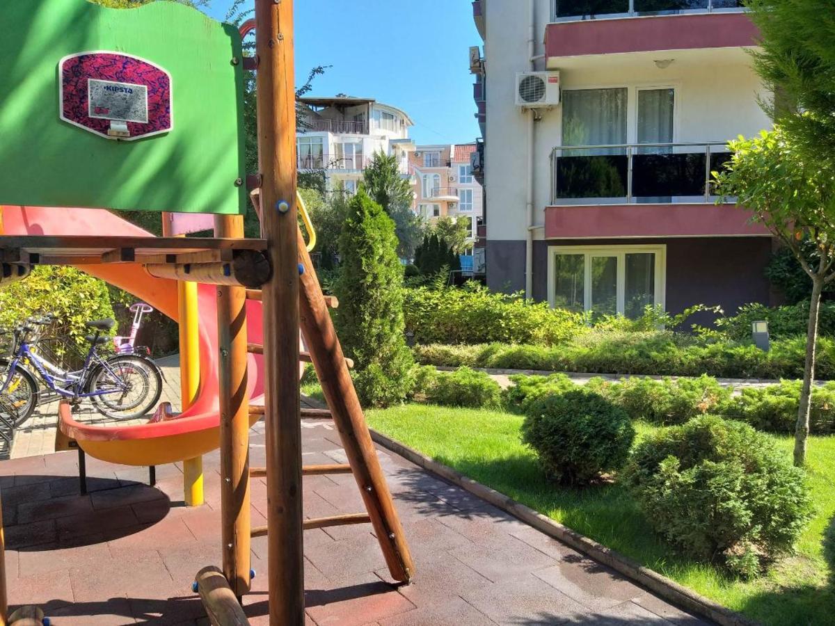 Allia Apartments Равда Экстерьер фото